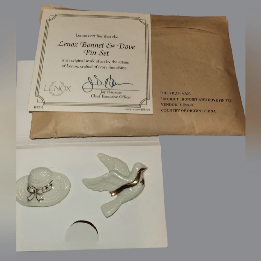 Vintage ~Lenox Porcelain Bonnet & Dove Pin Set - 24KT Gold & Rhinestones - Picture 2 of 6